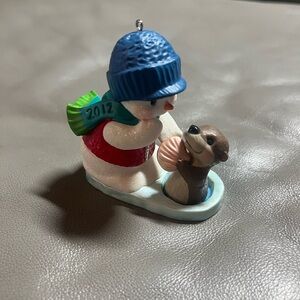 2012 Hallmark Winter Snowman and Otter Figurine Ornament - Blue Hat, Green Scarf